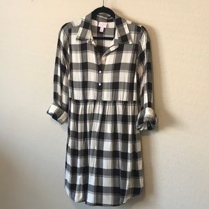 Ingrid & Isabel buffalo plaid size small tunic